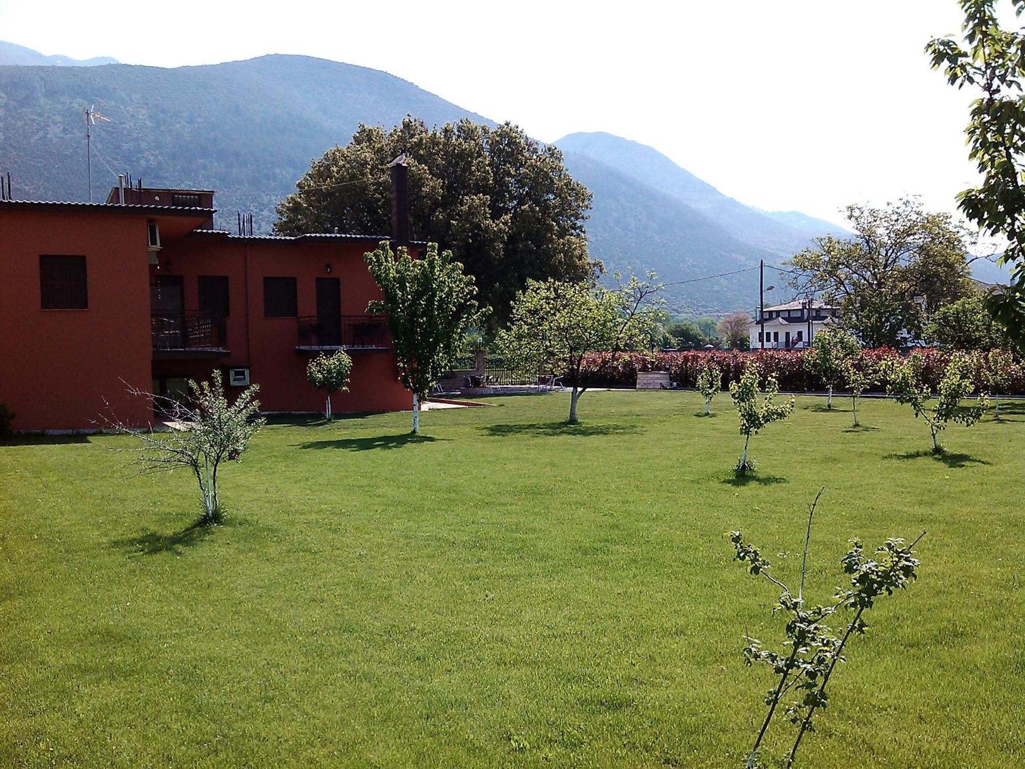 Ξενώνας Γούσιας Ioánina Exterior foto
