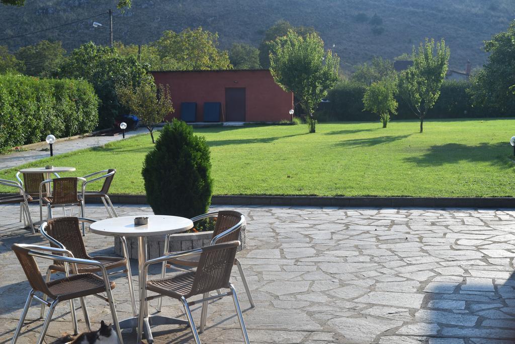 Ξενώνας Γούσιας Ioánina Exterior foto